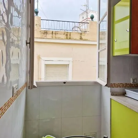 Roy's * カディス